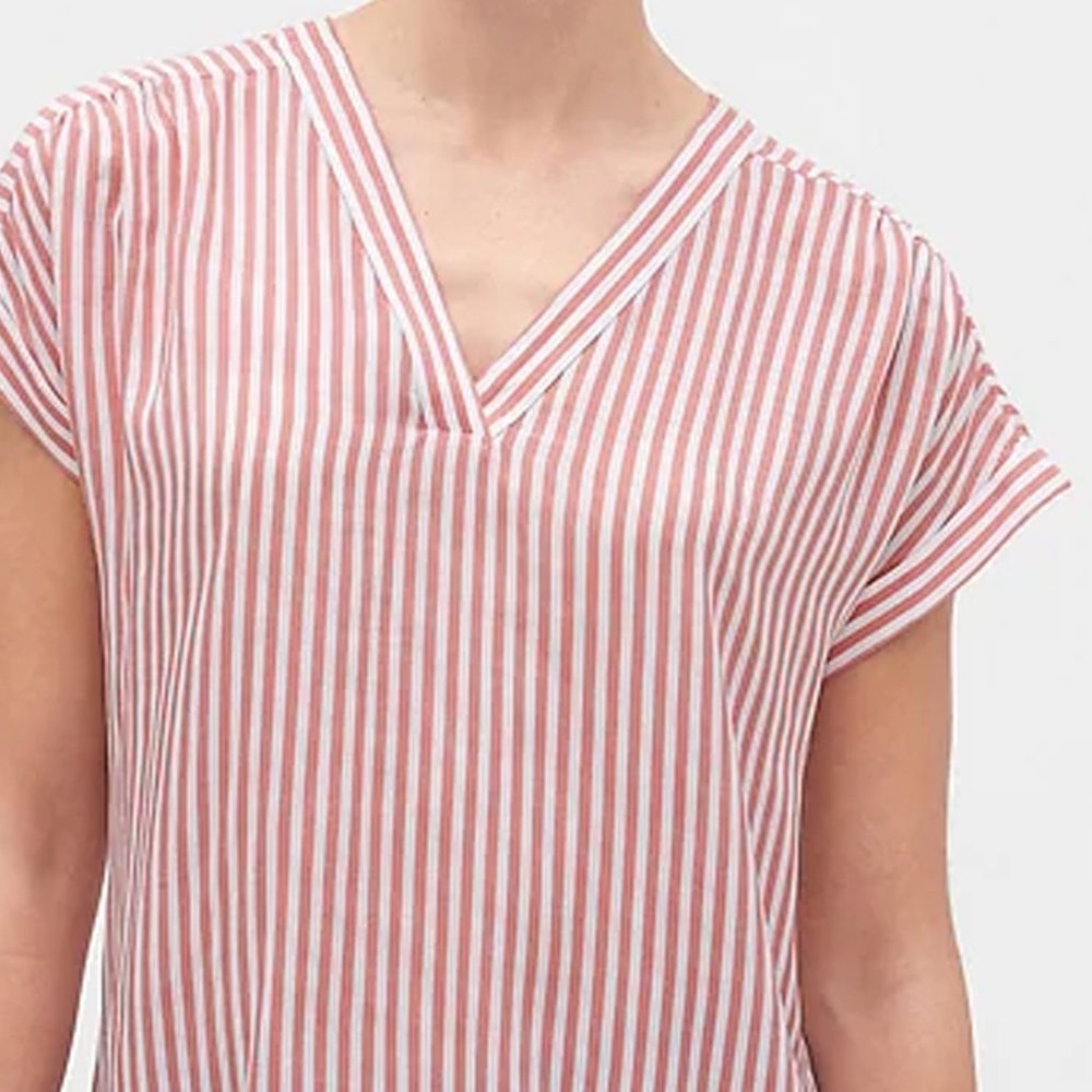 Women's Striped V-Neck Top Short Sleeve by Gap